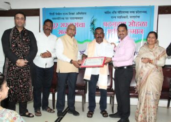 व्हॉईस ऑफ मीडियाच्या ‌महाराष्ट्र राज्य कार्यवाहक पदी अमर चोंदे सन्मानित