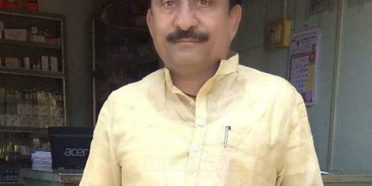 पक्ष विरोधी कारवाई केल्याबद्दल ठाकरे गटाच्या धाराशिव उपजिल्हाप्रमुखाची हकालपट्टी