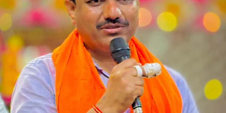 शेतकऱ्यांनो सोयाबीन विकू नका आपलं सरकार 7000 दर घेऊन येणार आहे – कैलास पाटील