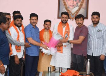 भाजपमधून शिवसेना उध्दव बाळासाहेब ठाकरे पक्षात मोठया प्रमाणात प्रवेश