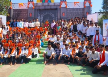 शिवजन्मोत्सव सोहळा नाचून नाहीतर वाचून साजरा करण्यास प्रारंभ