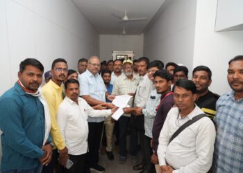 पत्रकारांना नोटीस पाठविणाऱ्या पवन ऊर्जा कंपनीवर कारवाईसाठी पत्रकार आक्रमक