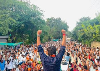 खोट्या लोकांना हा ओमराजे पुरून उरतो..; खासदाराची पोस्ट चर्चेत