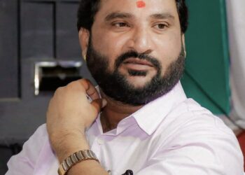 भाजप जिल्हाध्यक्ष दत्ताभाऊ कुलकर्णी यांच्या नेतृत्वात नगरपरिषद निवडणुकांत दमदार कामगिरी