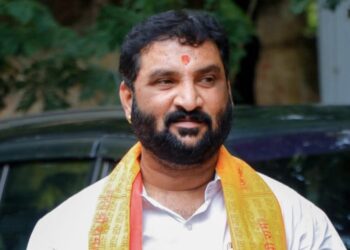 भाजप जिल्हाध्यक्ष दत्ताभाऊ कुलकर्णी यांच्या नेतृत्वात नगरपरिषद निवडणुकांत दमदार कामगिरी