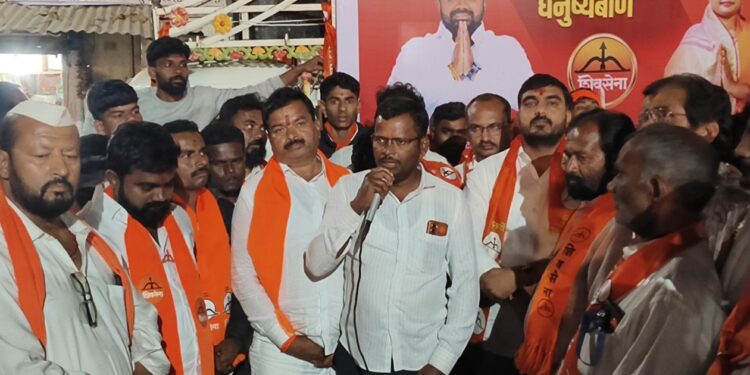 केशव सावंत यांच्या उपस्थितीत विकी चव्हाण यांच्या प्रचाराचा शुभारंभ