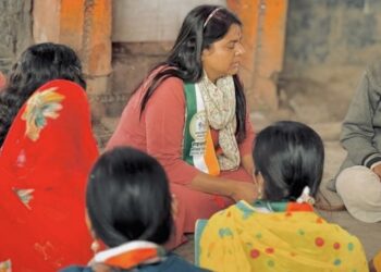 तेर जिल्हा परिषद गटात सक्षणा सलगर यांचा प्रचाराचा धडाका