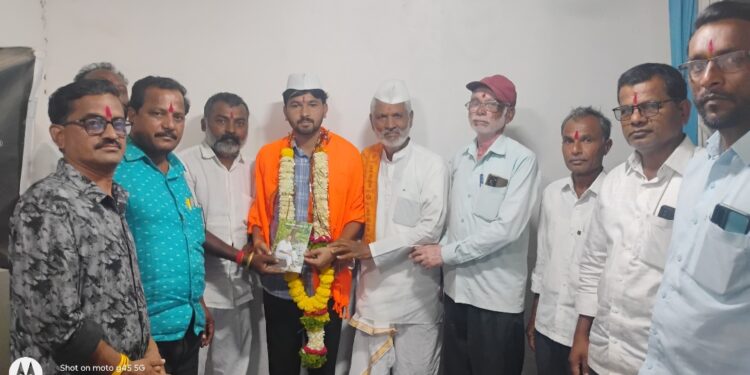 विश्वजीत शेळके यांची महाराष्ट्र ग्रामीण बँक व्यवस्थापक पदी निवड; मराठी पत्रकार परिषद च्या वतीने सत्कार