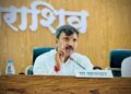 अखेर स्थगिती उठली शिंदे सेनेत एंट्री होताच ओमराजेंचा कामाचा धडाका सुरू