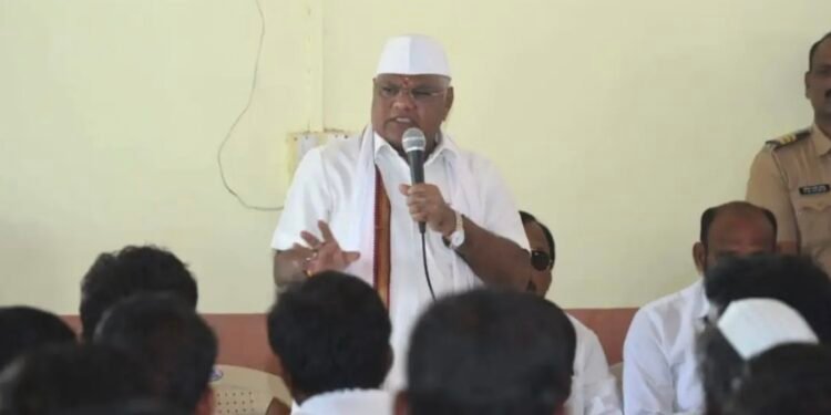 दुष्काळग्रस्तांच्या मदतीसाठी तानाजी सावंत सरसावले; १ नोव्हेंबरपासून ‘माणुसकीची दिवाळी किट’चे वाटप